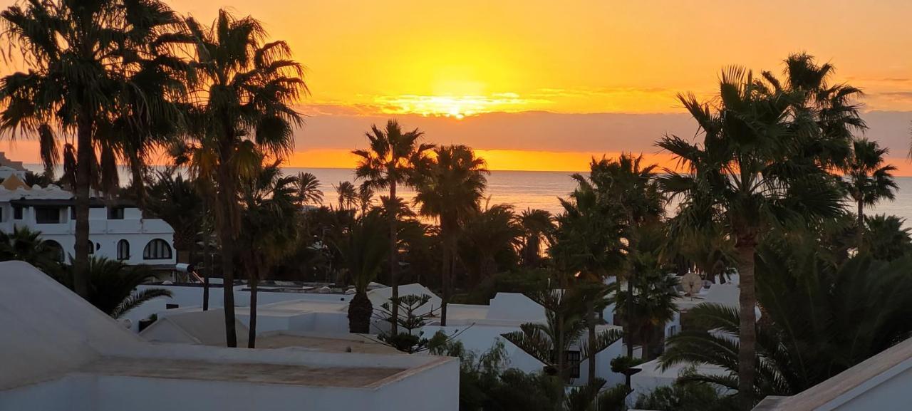 Casahost Bastian Boutique II Seaview Leilighet Costa Teguise Eksteriør bilde