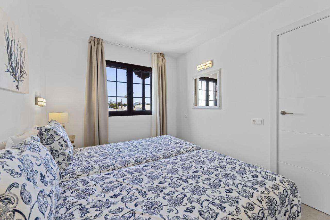 Casahost Bastian Boutique II Seaview Leilighet Costa Teguise Eksteriør bilde