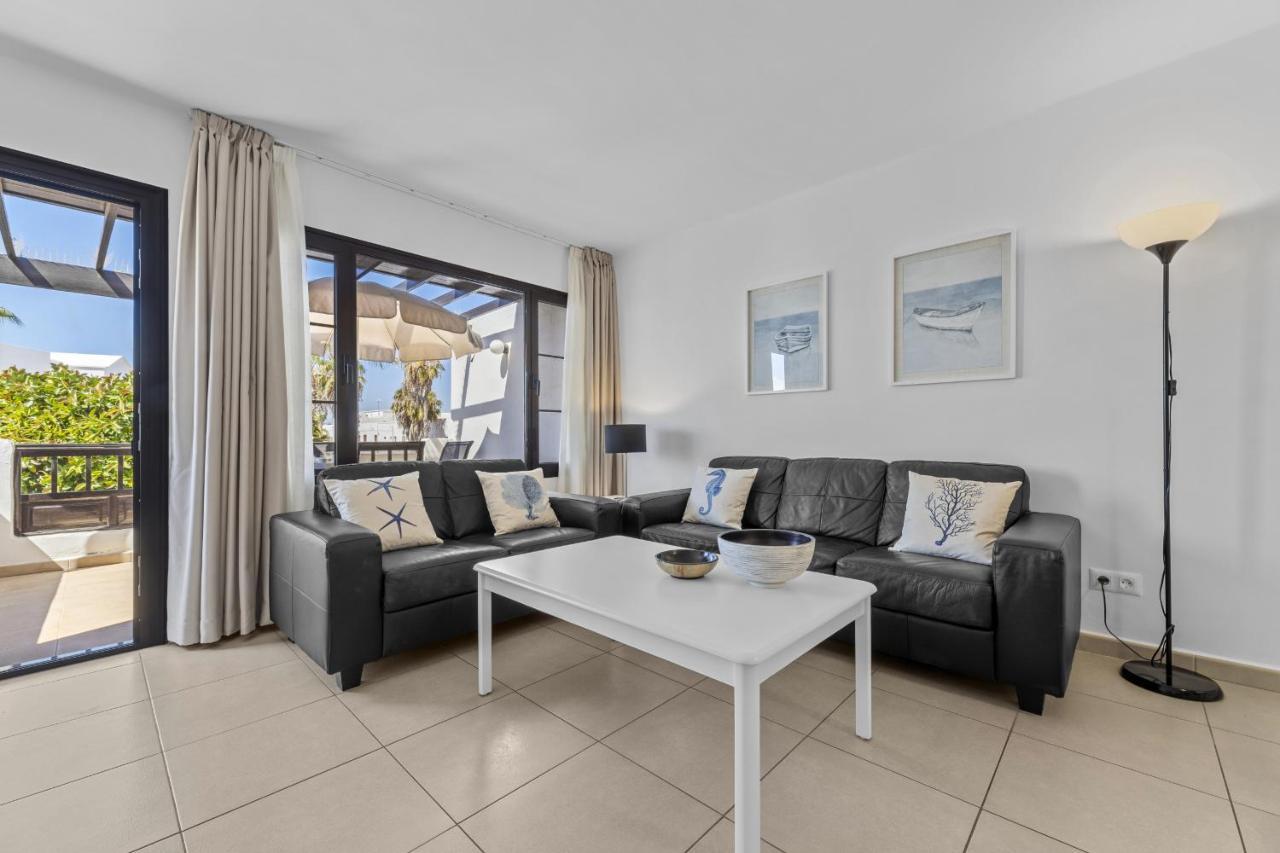 Casahost Bastian Boutique II Seaview Leilighet Costa Teguise Eksteriør bilde